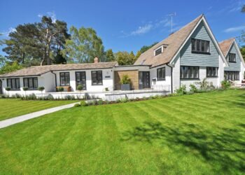 Exploring the Definition of a Villa: What Makes it Different from Other Types of Homes?