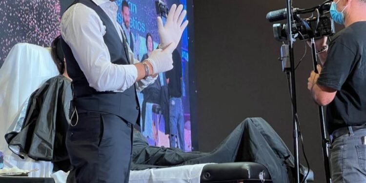 Dr. Fernando Felice: Revitalize Your Confidence, Sculpting Beauty with Precision – Your Journey to Radiance Begins Here!